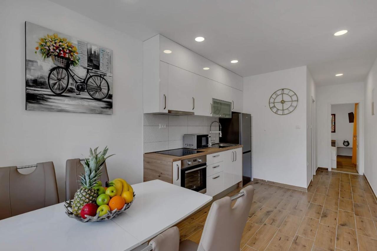 Apartman Meri Makarska Luaran gambar