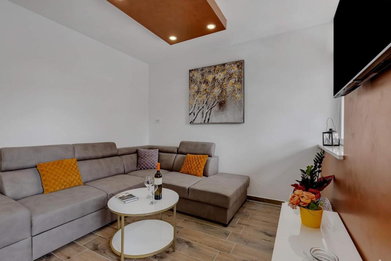 Apartman Meri Makarska Luaran gambar
